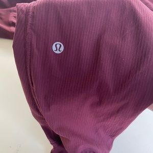 Lululemon Dance Studio Mid-rise Jogger full length size 2 Merlot
